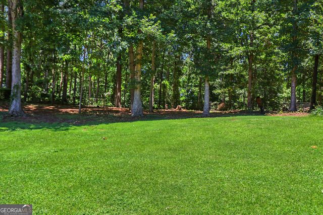537 Old Collins Road, Hoschton, GA 30548