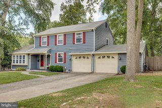 164 FOX CHASE DR, Delran, NJ 08075