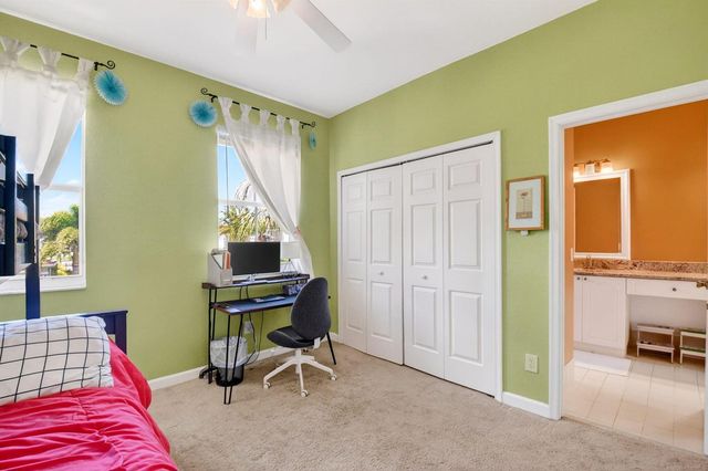 10624 Old Hammock Way, Wellington, FL 33414