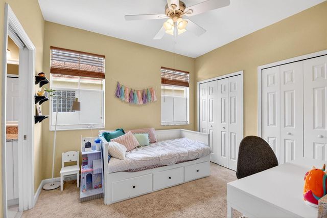 10624 Old Hammock Way, Wellington, FL 33414
