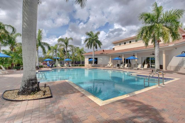10624 Old Hammock Way, Wellington, FL 33414