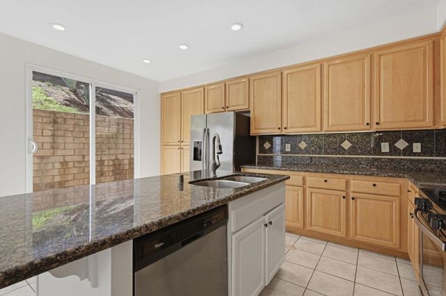 471 Camino Verde, San Marcos, CA 92078
