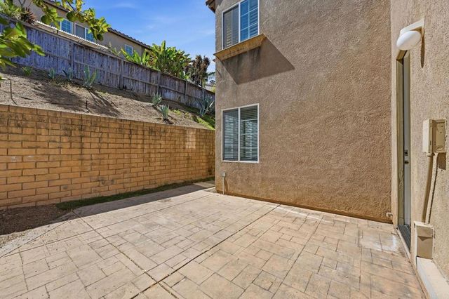 471 Camino Verde, San Marcos, CA 92078
