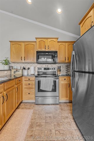 10717 N 151st East Avenue, Owasso, OK 74055
