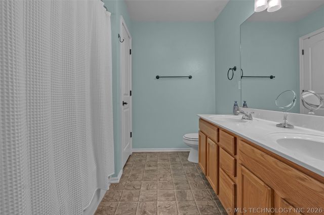 10717 N 151st East Avenue, Owasso, OK 74055