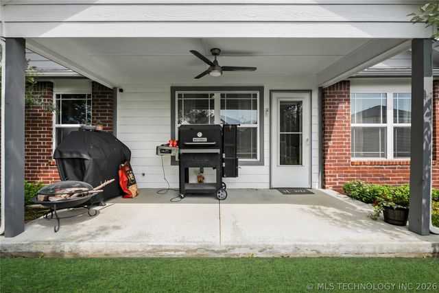 10717 N 151st East Avenue, Owasso, OK 74055
