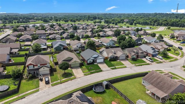 10717 N 151st East Avenue, Owasso, OK 74055