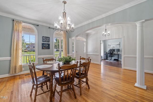 137 Dances Bay Road, Elizabeth City, NC 27909