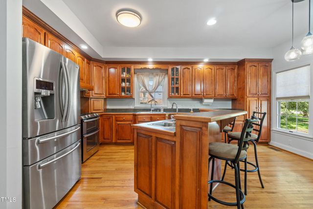 137 Dances Bay Road, Elizabeth City, NC 27909