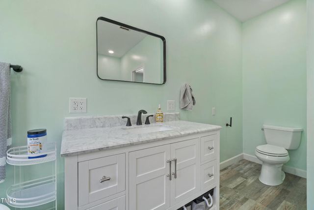 137 Dances Bay Road, Elizabeth City, NC 27909
