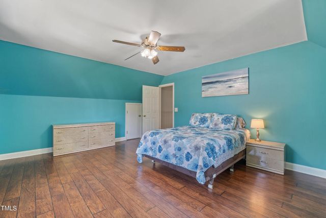 137 Dances Bay Road, Elizabeth City, NC 27909