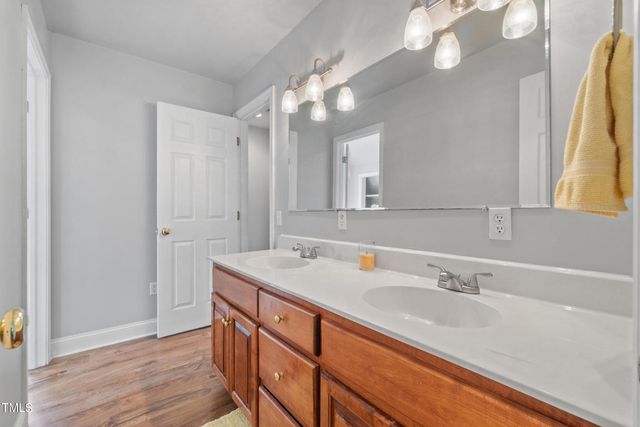 137 Dances Bay Road, Elizabeth City, NC 27909
