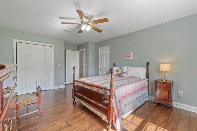 137 Dances Bay Road, Elizabeth City, NC 27909