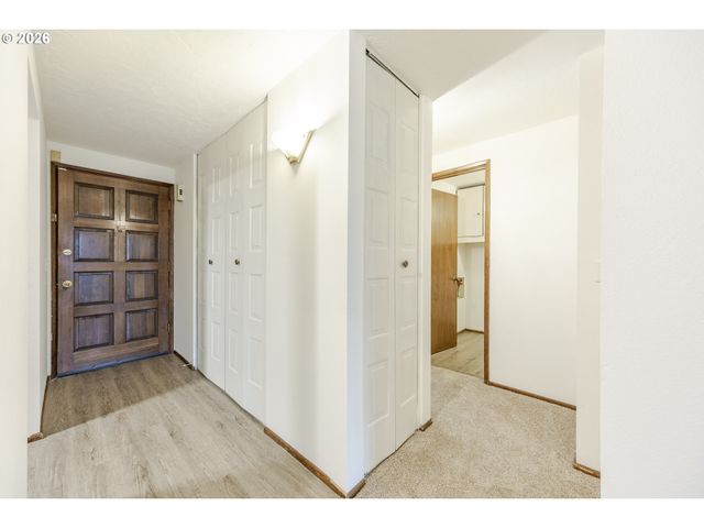 2671 WOODSTONE Pl, Eugene, OR 97405