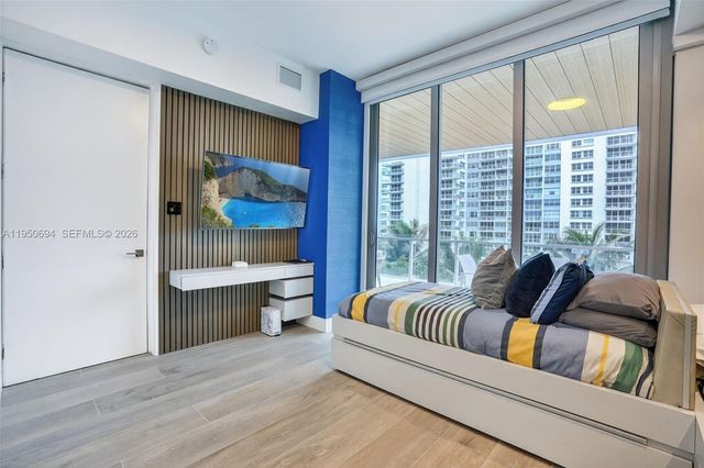5775 Collins Avenue 405, Miami Beach, FL 33140