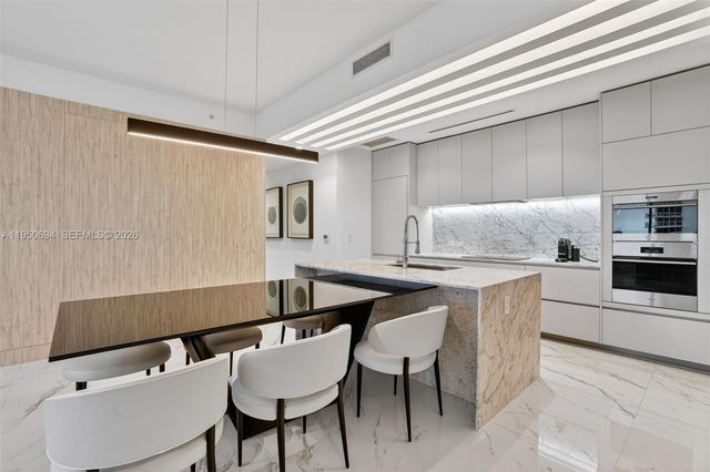 5775 Collins Avenue 405, Miami Beach, FL 33140