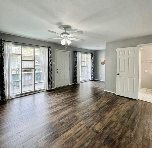 3502 Burlington Street 12, Houston, TX 77006