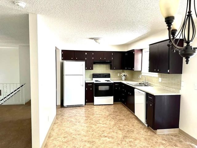 12123 E 22nd Ave, Spokane Valley, WA 99206