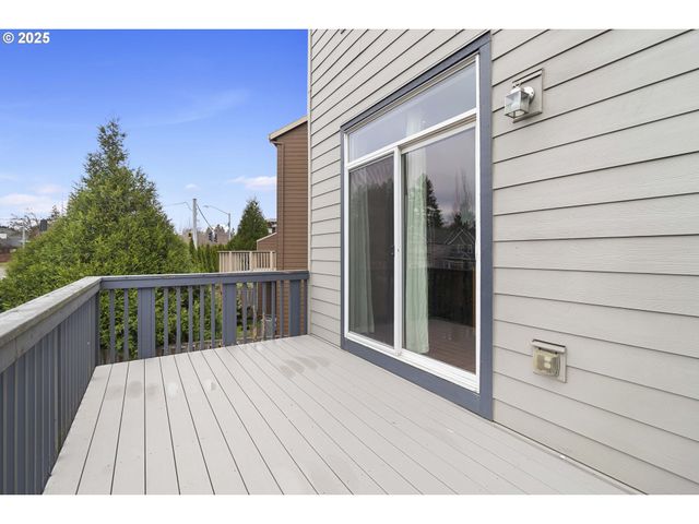 10923 Sw SAGE Ter, Portland, OR 97223