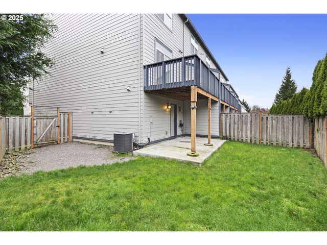 10923 Sw SAGE Ter, Portland, OR 97223