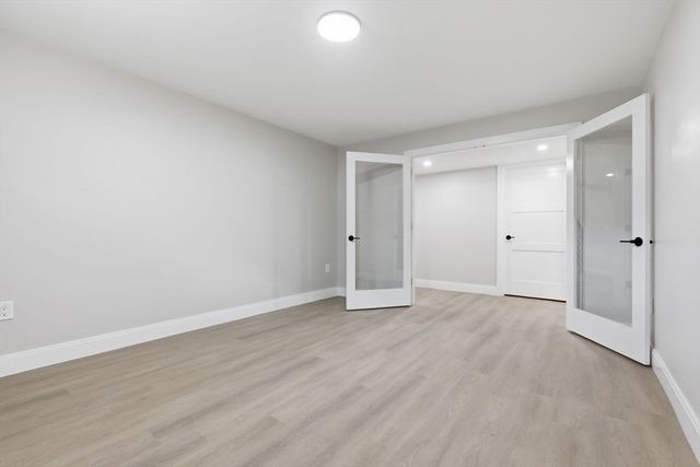 174 Winn St, Burlington, MA 01803