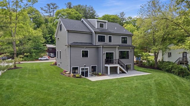 174 Winn St, Burlington, MA 01803