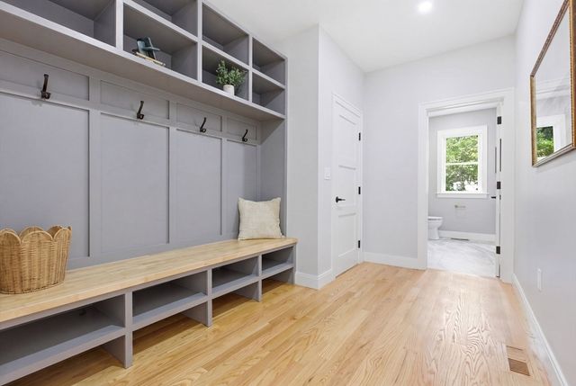 174 Winn St, Burlington, MA 01803