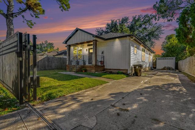 3442 Noah Street, Houston, TX 77021