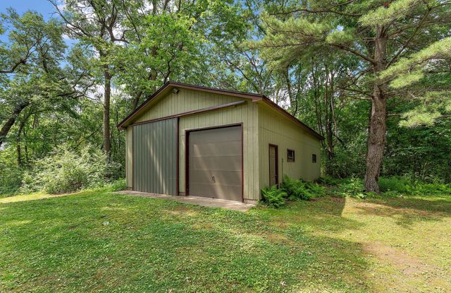 19472 Ulysses Street NW, Elk River, MN 55330