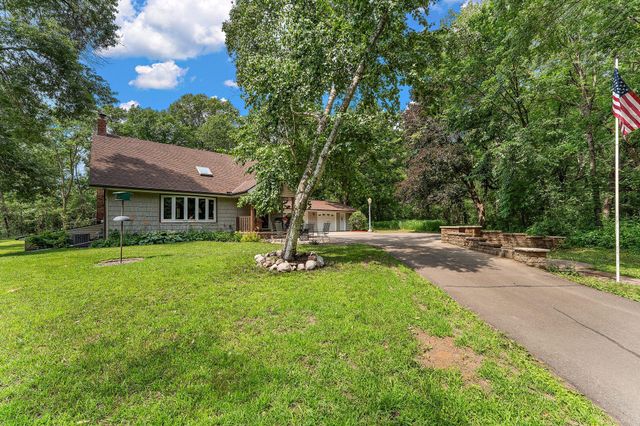 19472 Ulysses Street NW, Elk River, MN 55330
