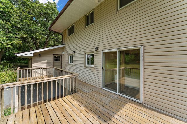 19472 Ulysses Street NW, Elk River, MN 55330