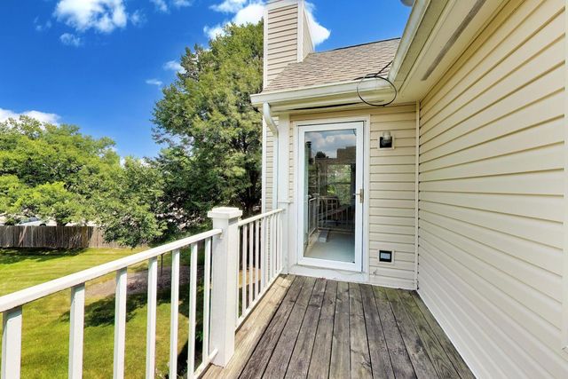 2802 Gilcrest Court, Schaumburg, IL 60193