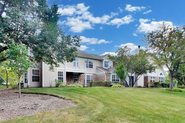 2802 Gilcrest Court, Schaumburg, IL 60193