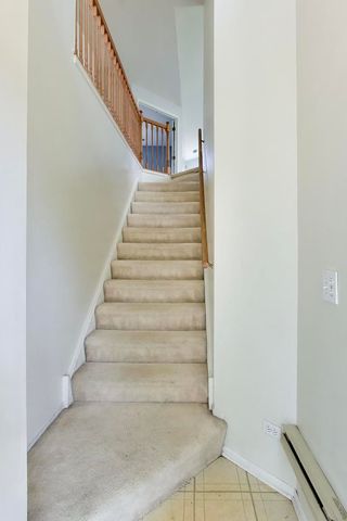 2802 Gilcrest Court, Schaumburg, IL 60193