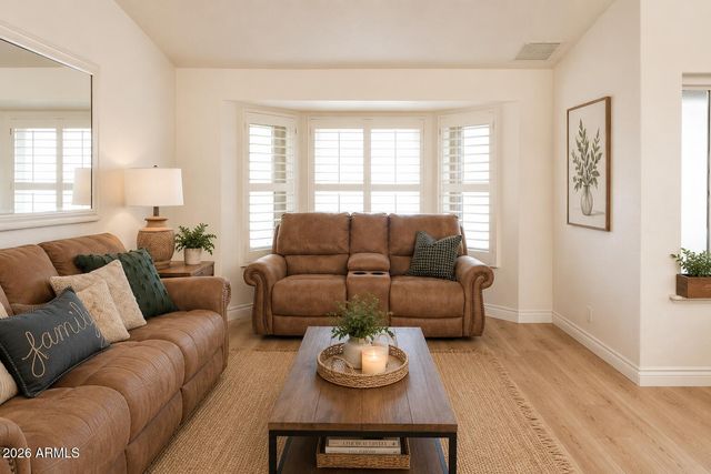 409 W MCNAIR Street, Chandler, AZ 85225
