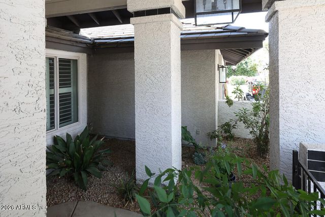 409 W MCNAIR Street, Chandler, AZ 85225