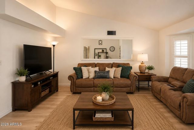409 W MCNAIR Street, Chandler, AZ 85225