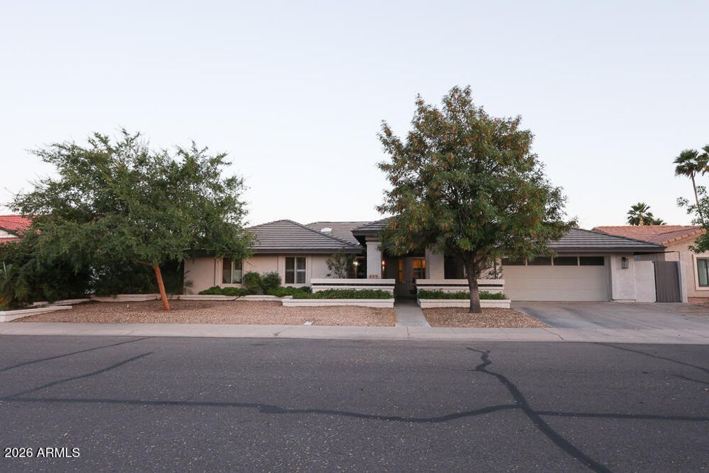 409 W MCNAIR Street, Chandler, AZ 85225 — photo 3