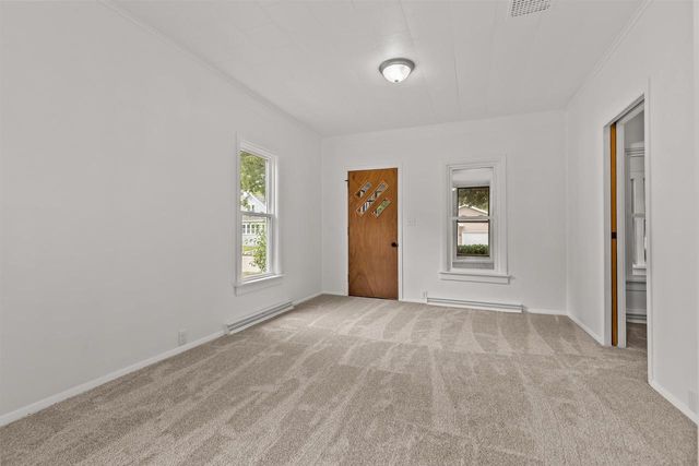 926 DOVE STREET, Oshkosh, WI 54902