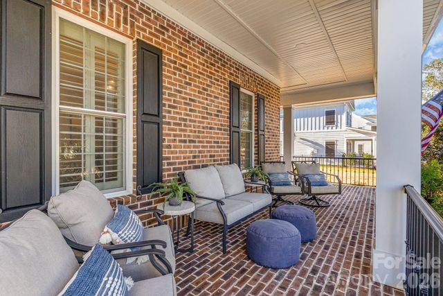 752 Crystal Water Way, Myrtle Beach, SC 29579