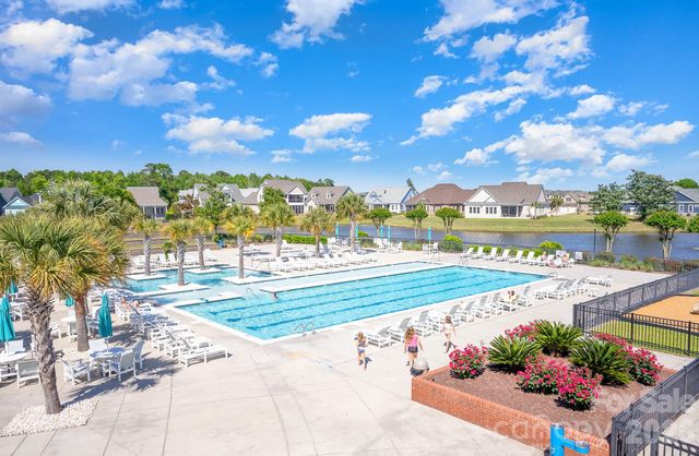 752 Crystal Water Way, Myrtle Beach, SC 29579