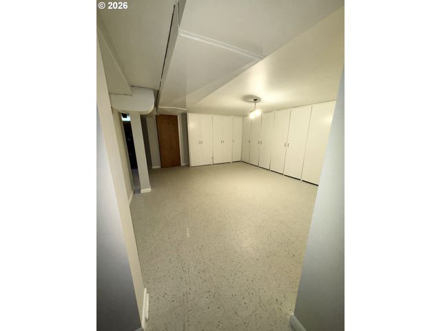 337 Ne 139TH Ave, Portland, OR 97230