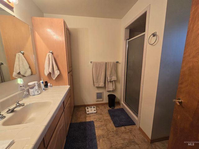 130 Doral Dr, Jerome, ID 83338