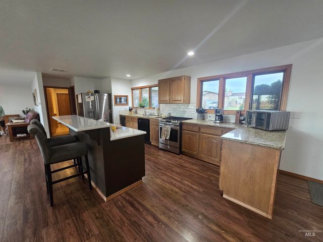 130 Doral Dr, Jerome, ID 83338
