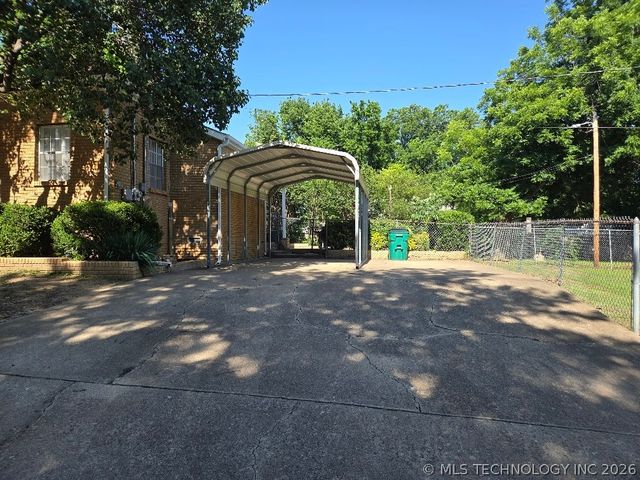 224 W Lincoln Street, Sapulpa, OK 74066