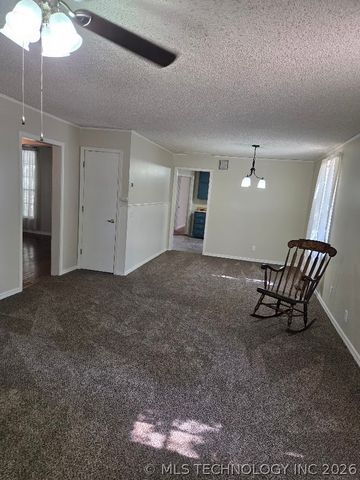 224 W Lincoln Street, Sapulpa, OK 74066