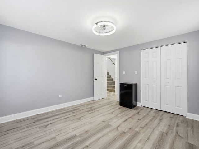 8359 S State Street, Chicago, IL 60619