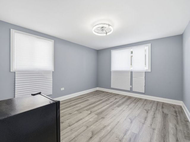 8359 S State Street, Chicago, IL 60619