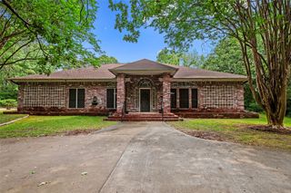 605 County road 2310, Mineola, TX 75773