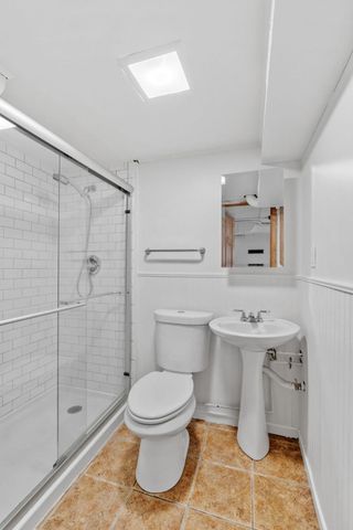 441 Saratoga Street S, Saint Paul, MN 55105